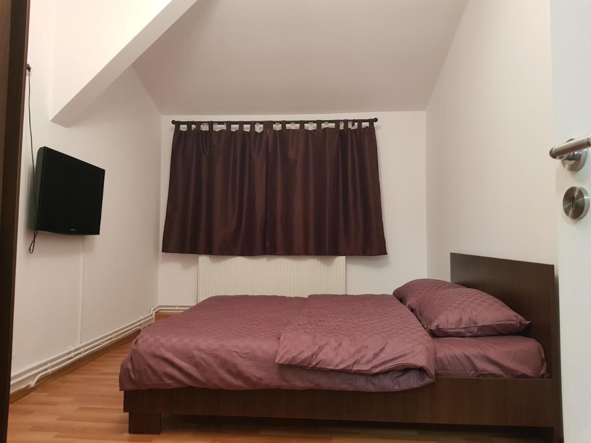 Diane'S Apartament Сибиу Екстериор снимка